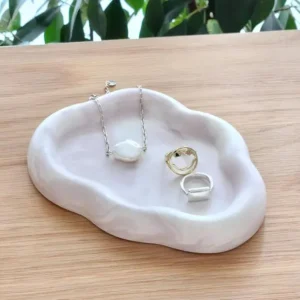 Cloud-Shaped Resin Tray